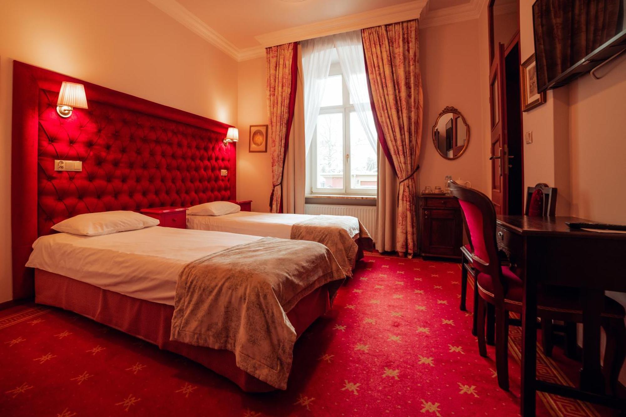 Hotel Ambasada Boleslawiec Boleslawiec  Luaran gambar