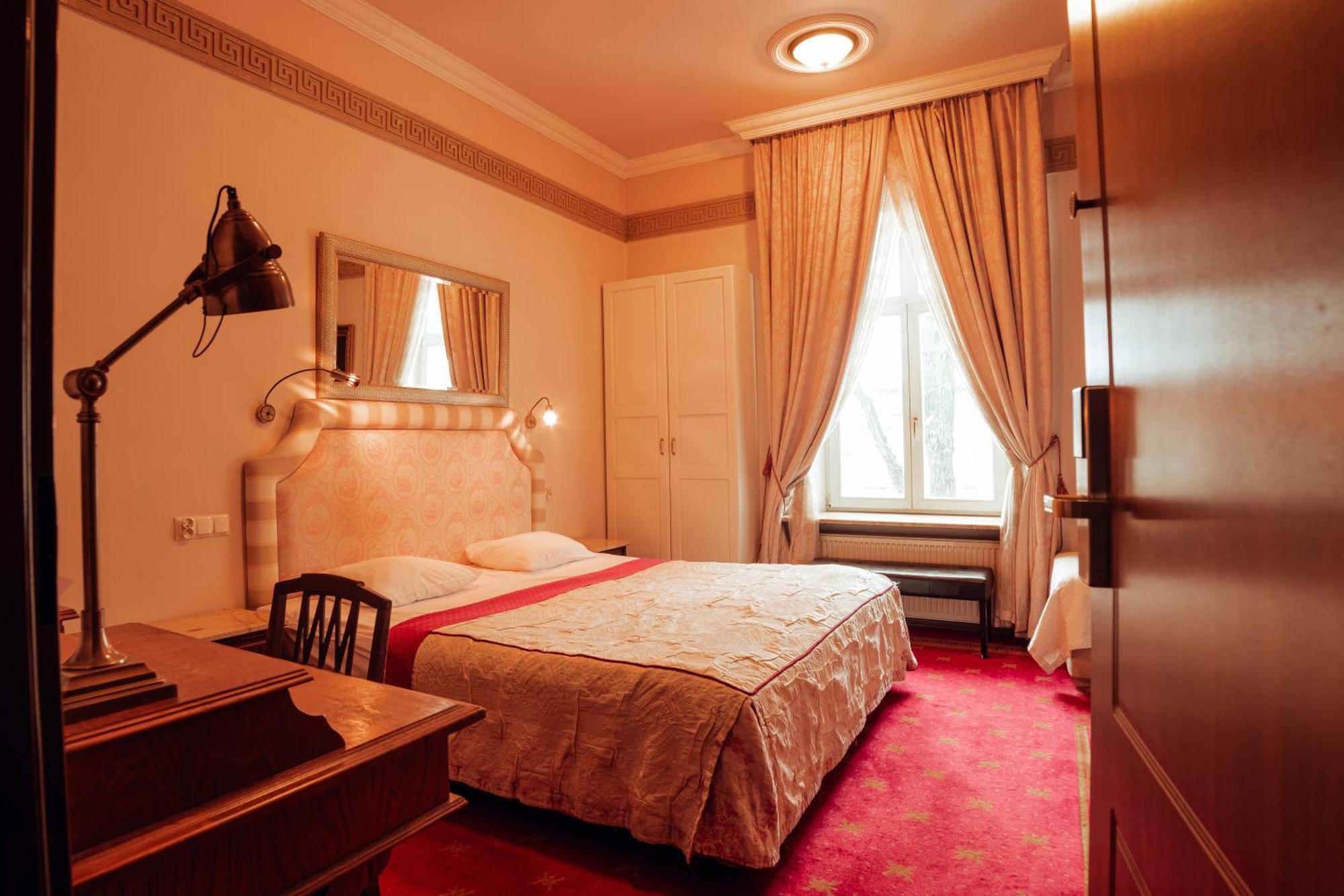 Hotel Ambasada Boleslawiec Boleslawiec  Luaran gambar