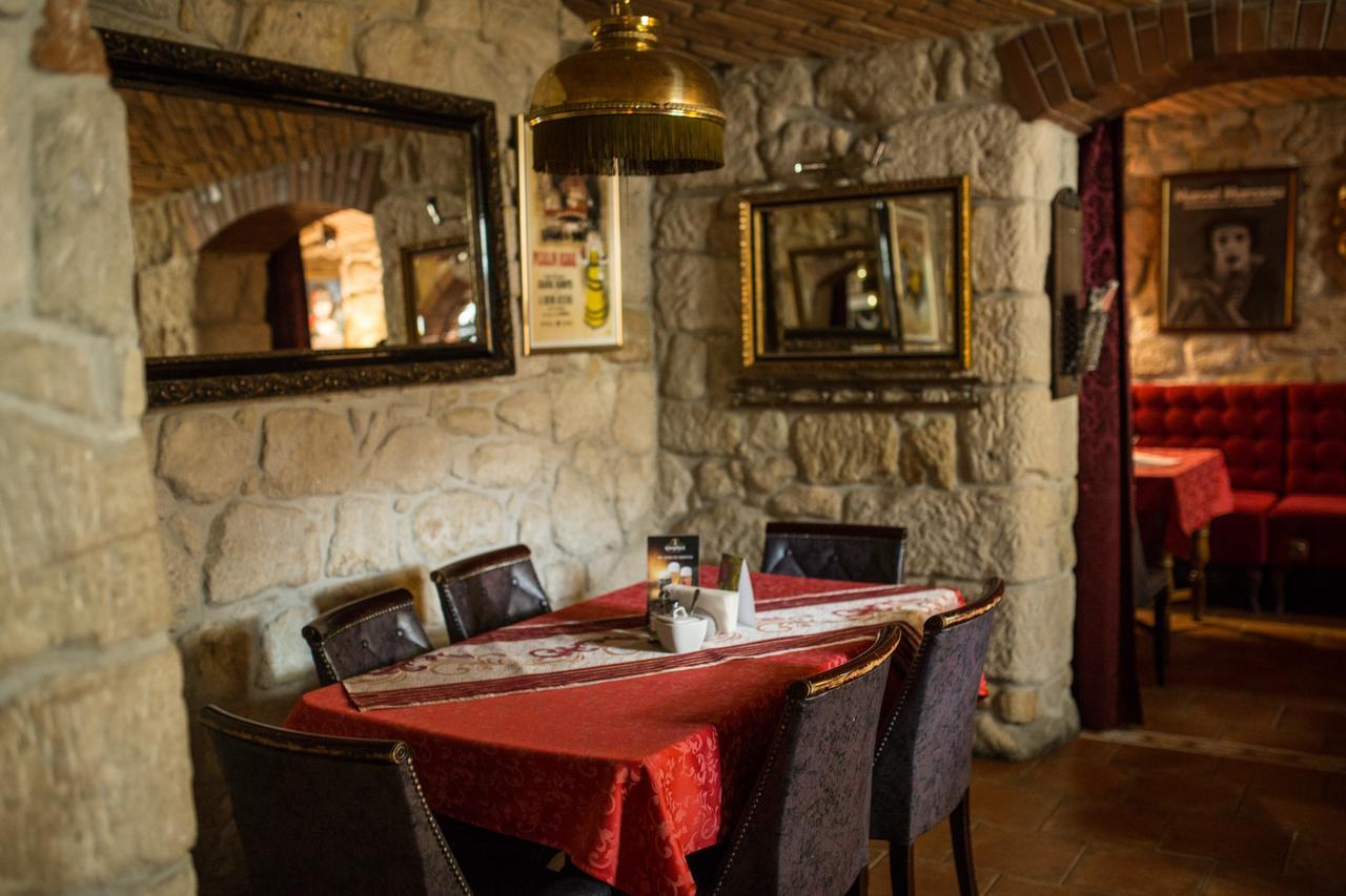Hotel Ambasada Boleslawiec Boleslawiec  Luaran gambar