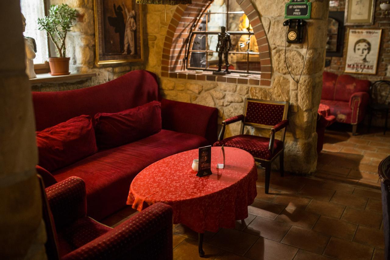 Hotel Ambasada Boleslawiec Boleslawiec  Luaran gambar